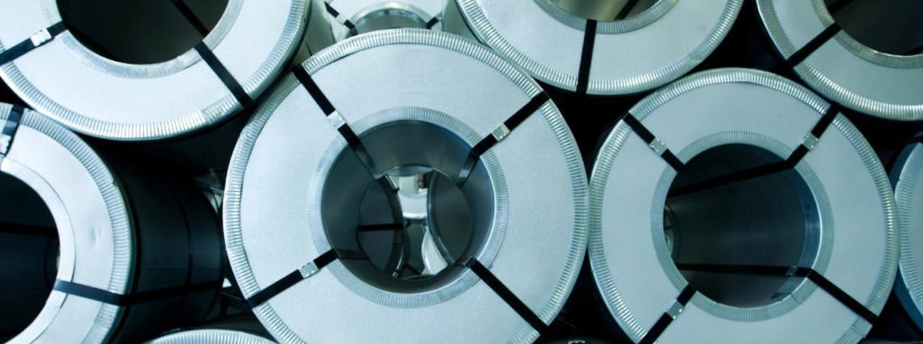 Плоская углеродистая сталь