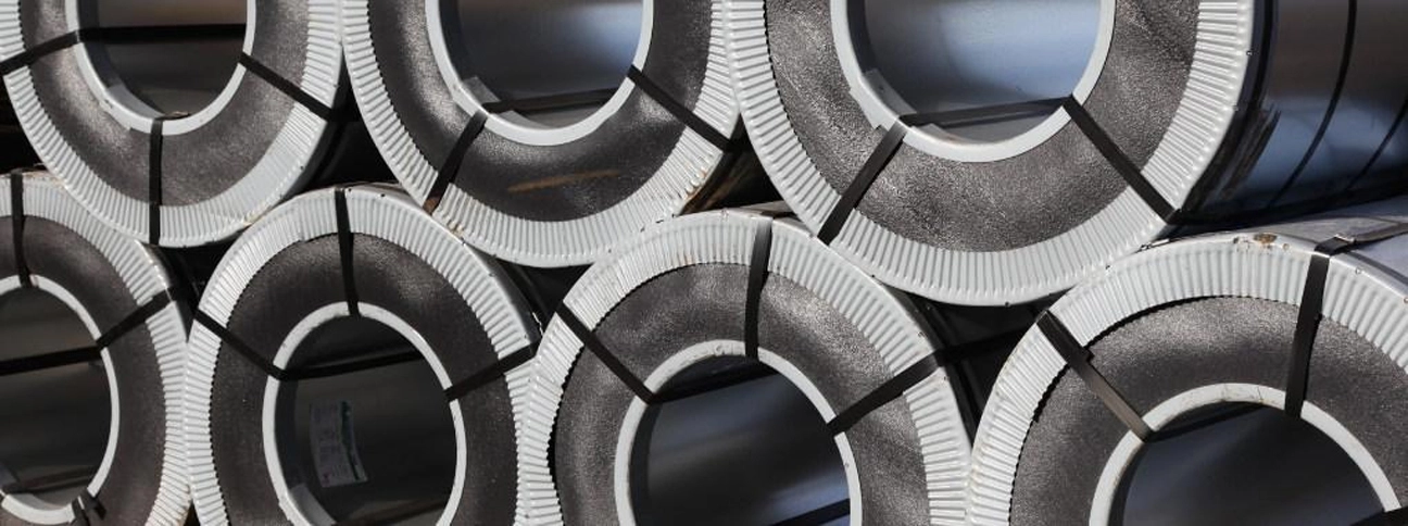 Плоский стальной лист